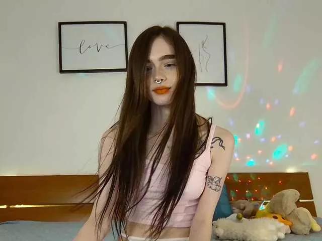 BrokenDoll666 on BongaCams 