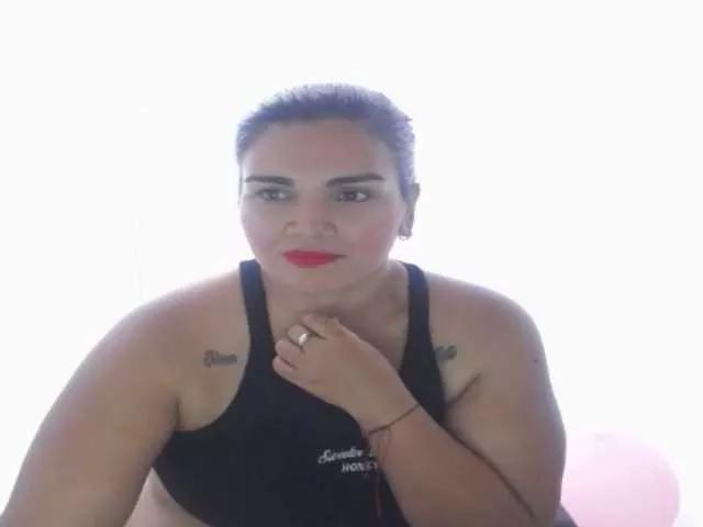 CaroEscobar on BongaCams 