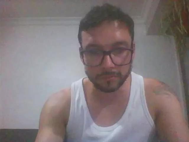 cinycos44 on BongaCams 