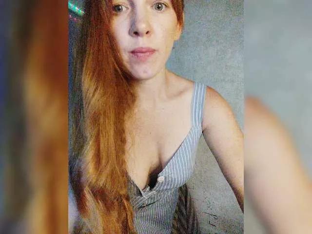 Curlyhair65 on BongaCams 