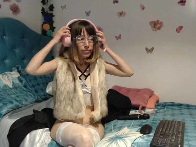 DaisyHawk on BongaCams 