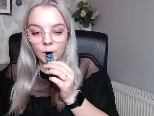 extasySienna on BongaCams 