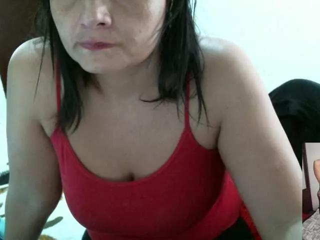 fierywoman on BongaCams 