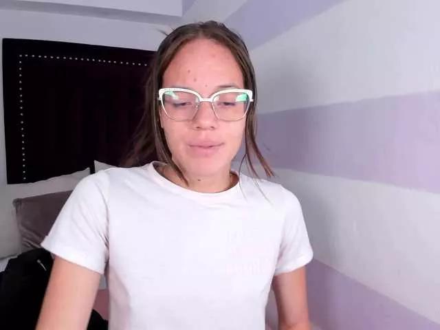 jade-smithh on BongaCams 