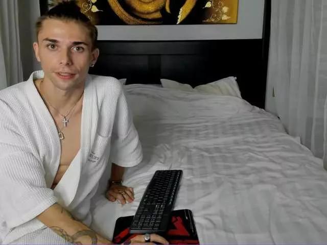 kiraandsam on BongaCams 