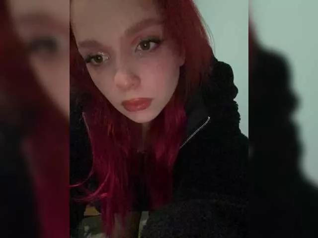 KiraSaud69 on BongaCams 