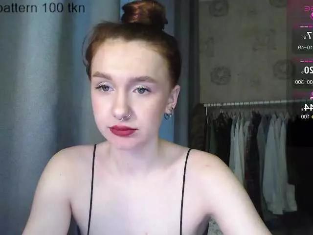 molysweeet on BongaCams 