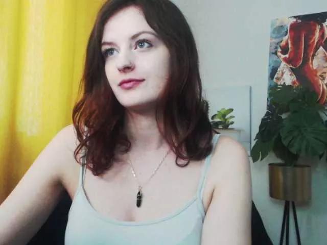 NadineGold on BongaCams 