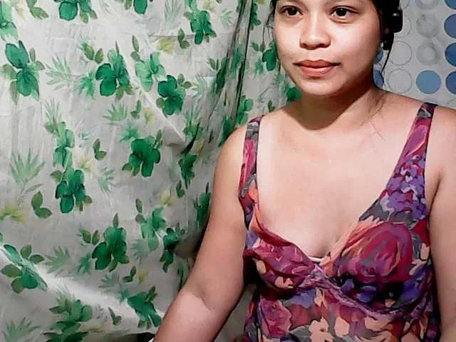 Pinaysinglemomm on BongaCams 