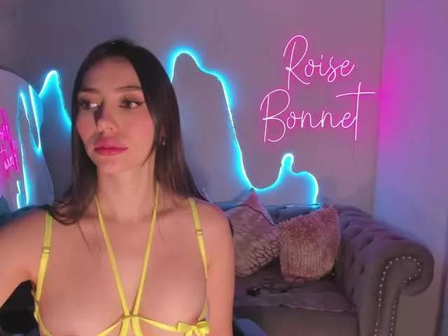 RoiseBonnet on BongaCams 