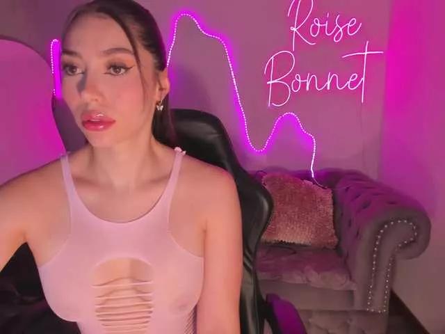 RoiseBonnet on BongaCams 