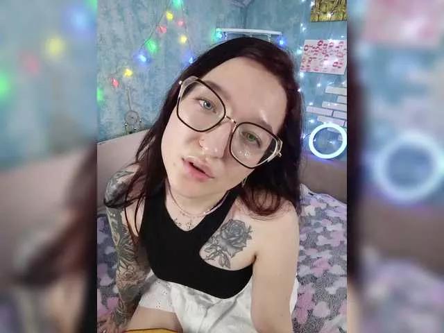 Rosia-Guess on BongaCams 