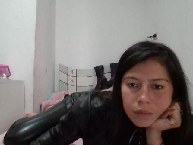 SandyQueen on BongaCams 