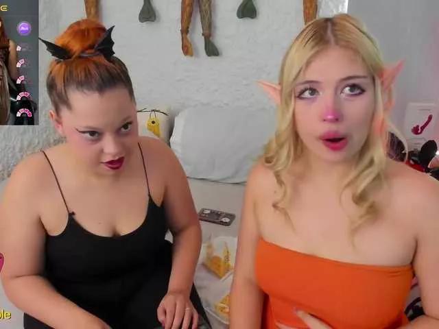 scarlettandholly on BongaCams 