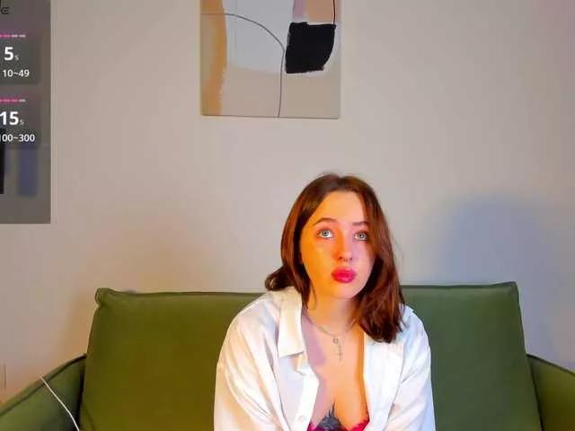 Sonya-Sh1ne on BongaCams 