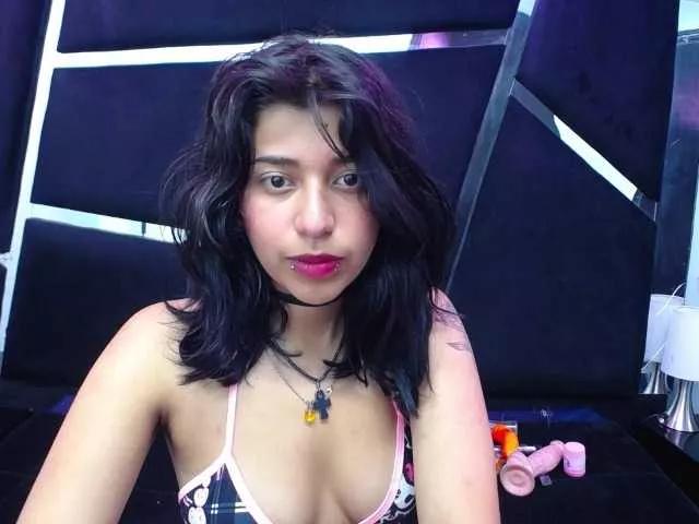 UnderBaby on BongaCams 