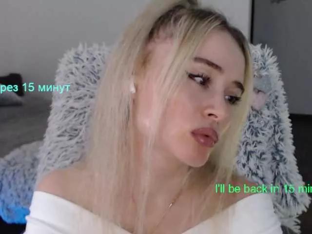 xyliganka777 on BongaCams 