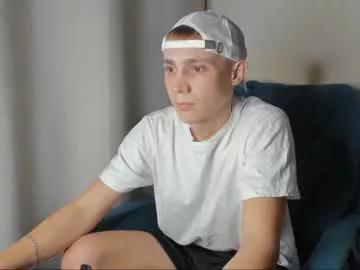 ctbzlxfxs_couple on Chaturbate 