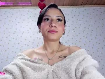 lunacandyy1323 on Chaturbate 