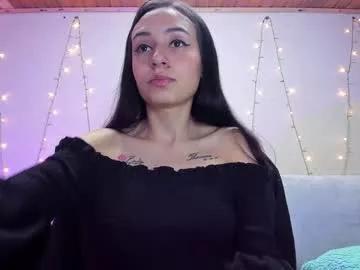 lunacandyy1323 on Chaturbate 