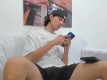 santi_delacruz on Chaturbate 