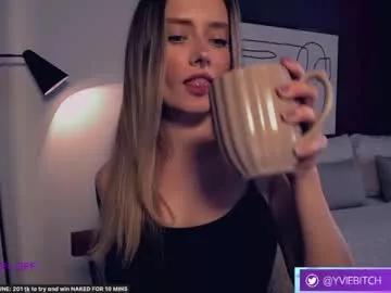 yvie_ on Chaturbate 