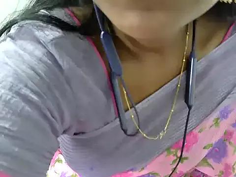 shila20 on StripChat 